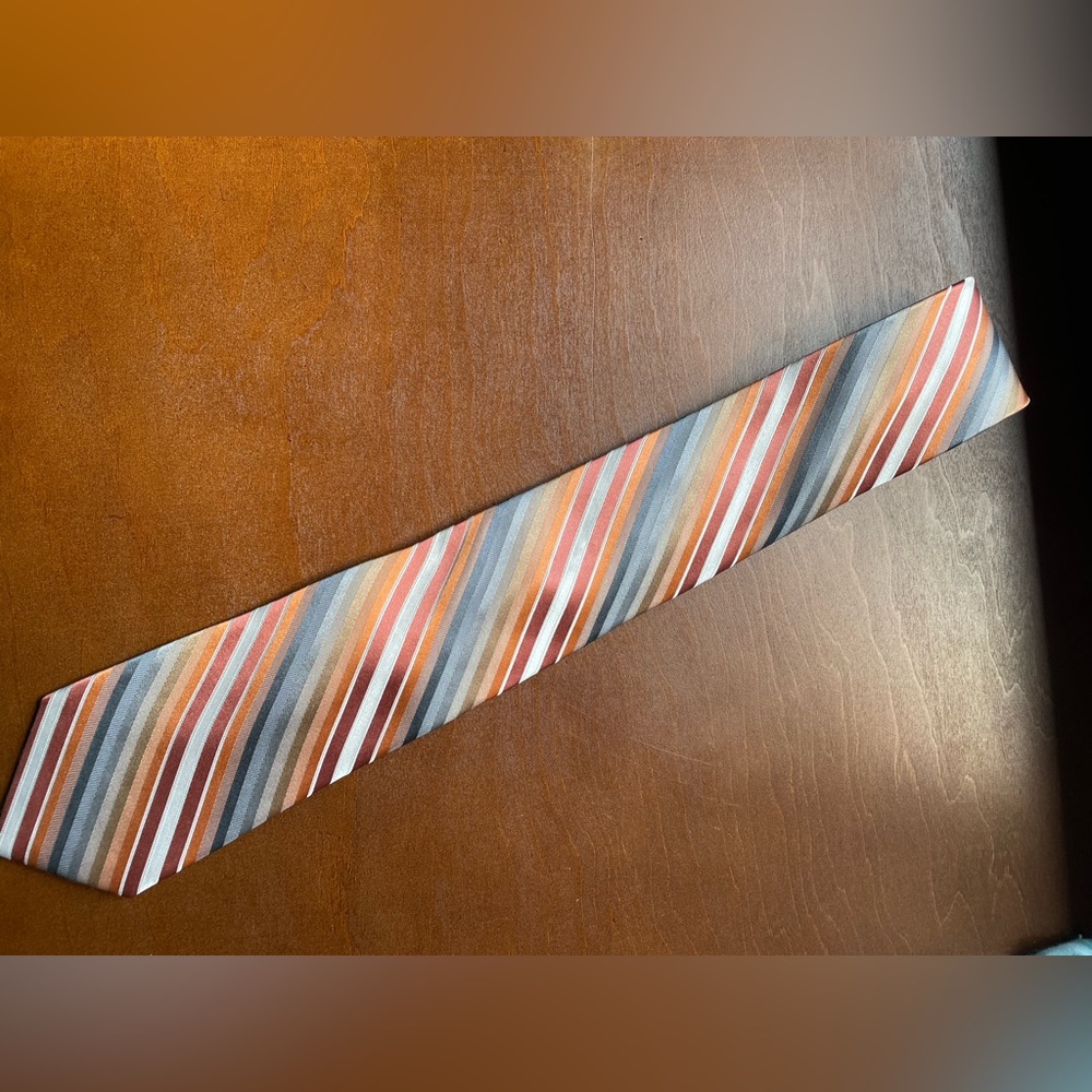 Stripe tie